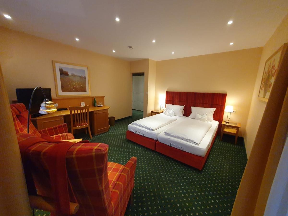 Landhotel Der Schwallenhof Bad Driburg Kültér fotó