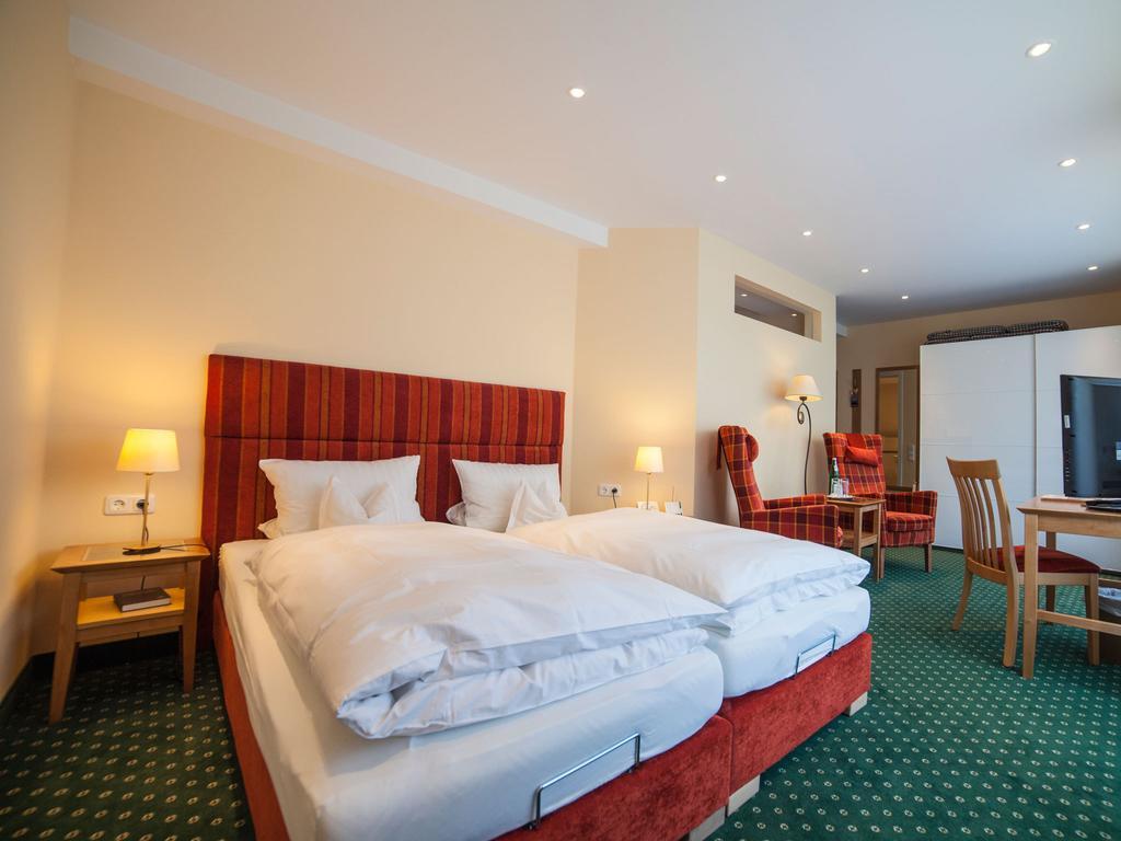 Landhotel Der Schwallenhof Bad Driburg Szoba fotó